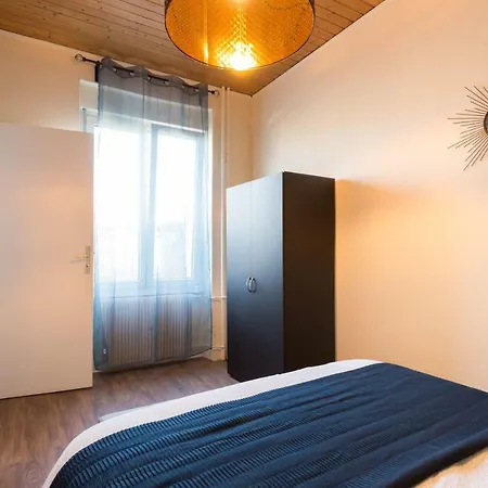 Apartment ★ Charmant F2 ★ Gare - Centre ★ Terrasse ★ *