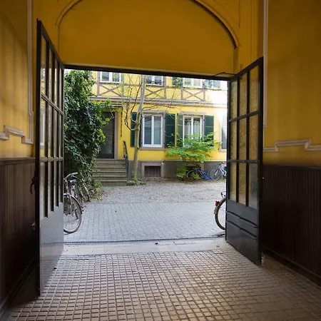 ★ Charmant F2 ★ Gare - Centre ★ Terrasse ★ * Strasbourg